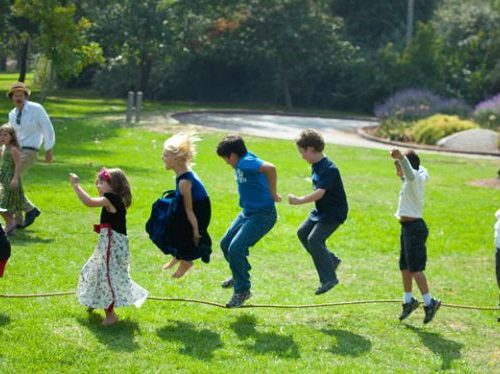Ricominciare in allegria: giochi per conoscere i bambini e “fare gruppo”