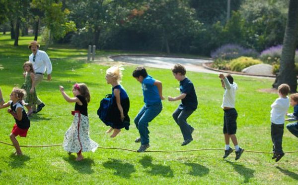 Ricominciare in allegria: giochi per conoscere i bambini e “fare gruppo”